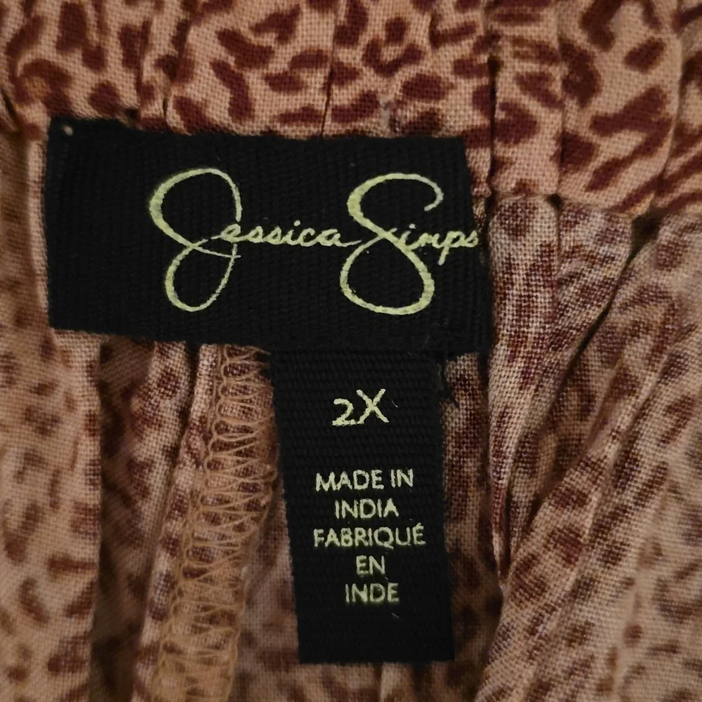 JESSICA SIMPSON BRAND WOMEN'S PLUS SIZE LEOPARD PRINT PANTS SIZE 2X - Picture 13 of 14